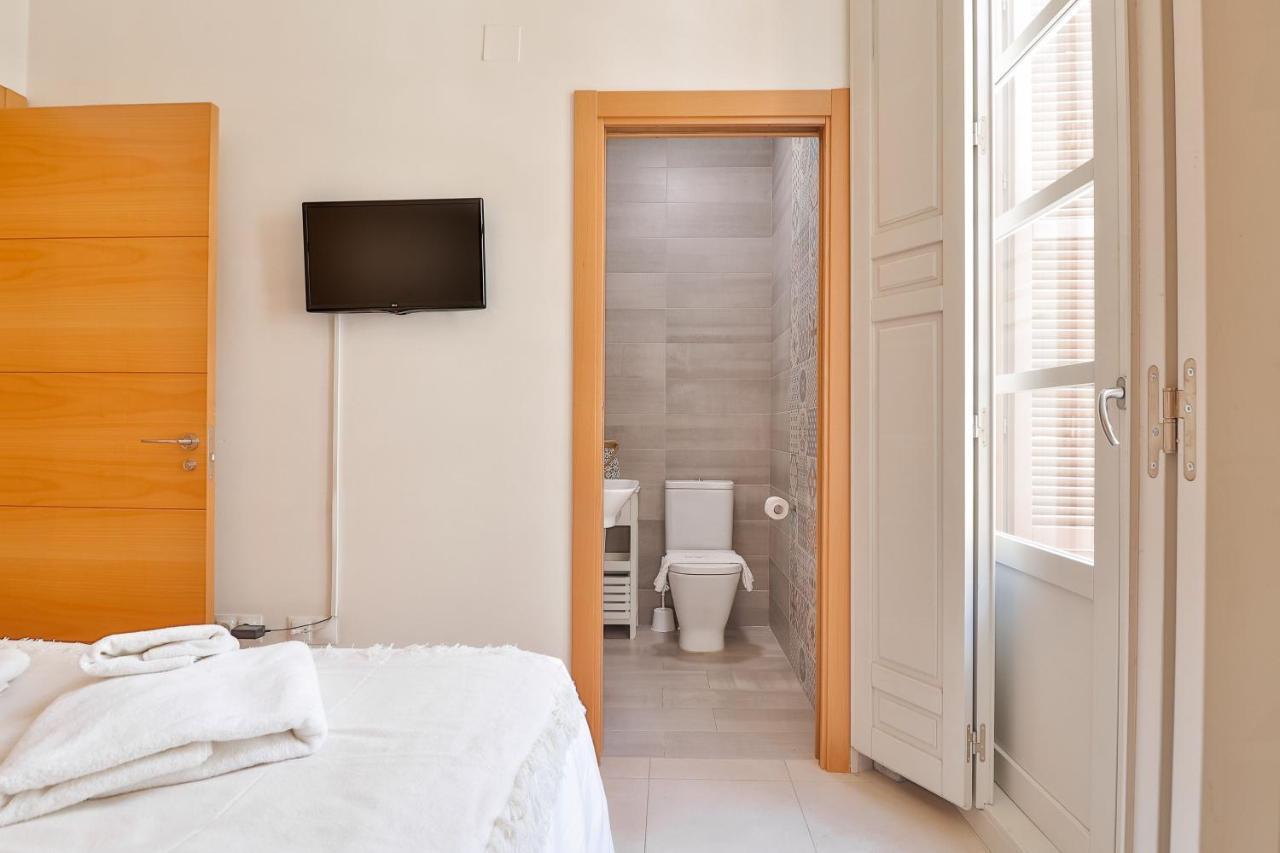 Flat 2 Bedrooms In The City Center Малага Экстерьер фото